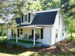 1636 Yeatts Store Rd, Java, VA 24565