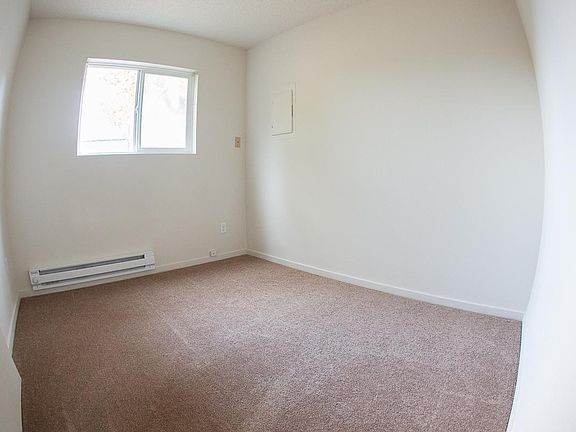 Bedroom 2 - office/storage/guest room