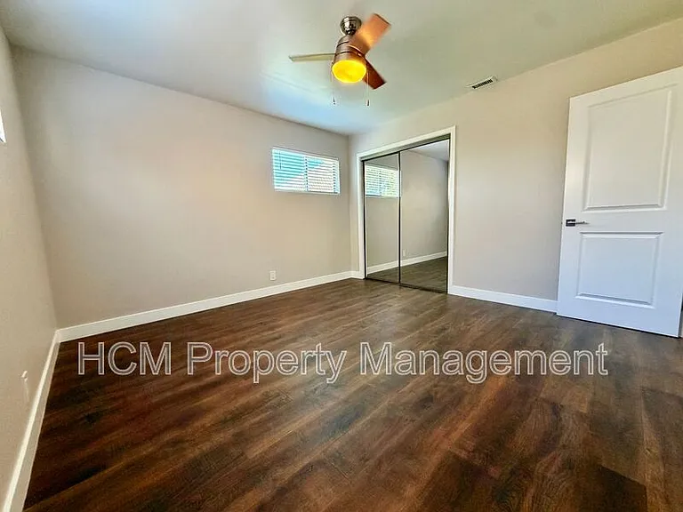 318 S California St — Photo 19