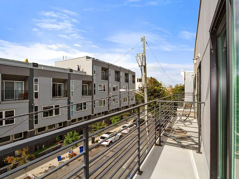1337 N Howard St — Photo 15