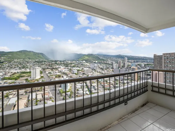 2333 Kapiolani Blvd APT 3307, Honolulu, HI 96826
