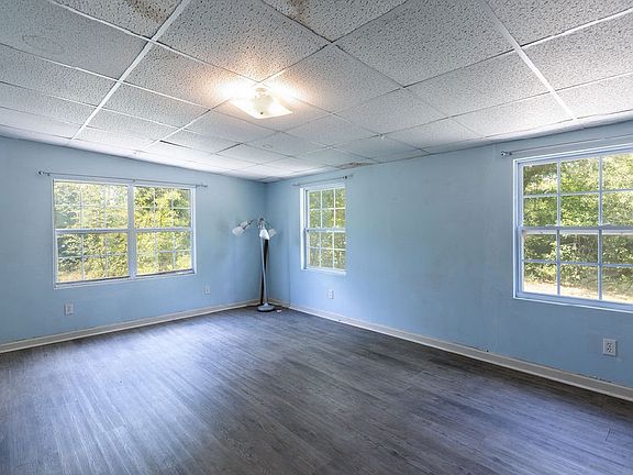 3rd image of 3550 NW Water Oak Way