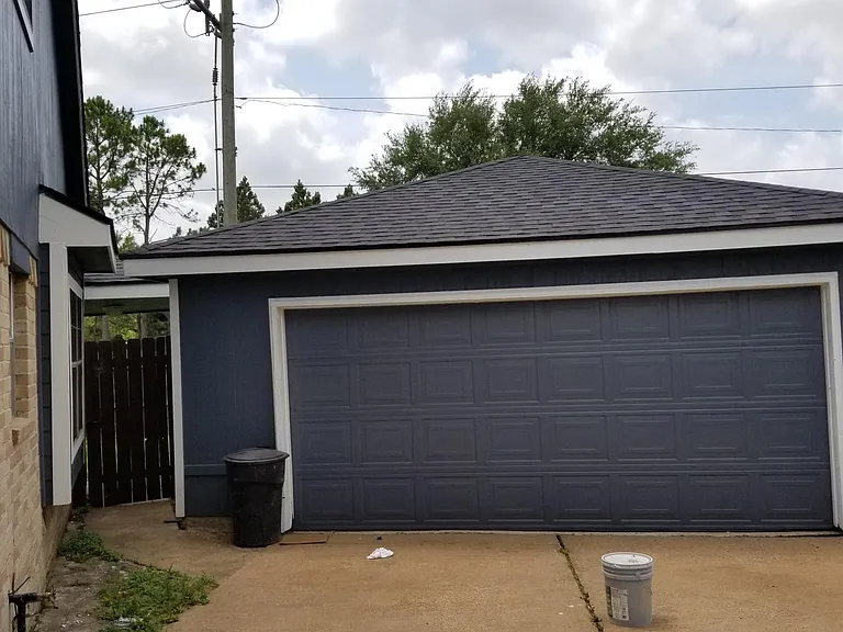 2523 Castle Pl — Photo 3