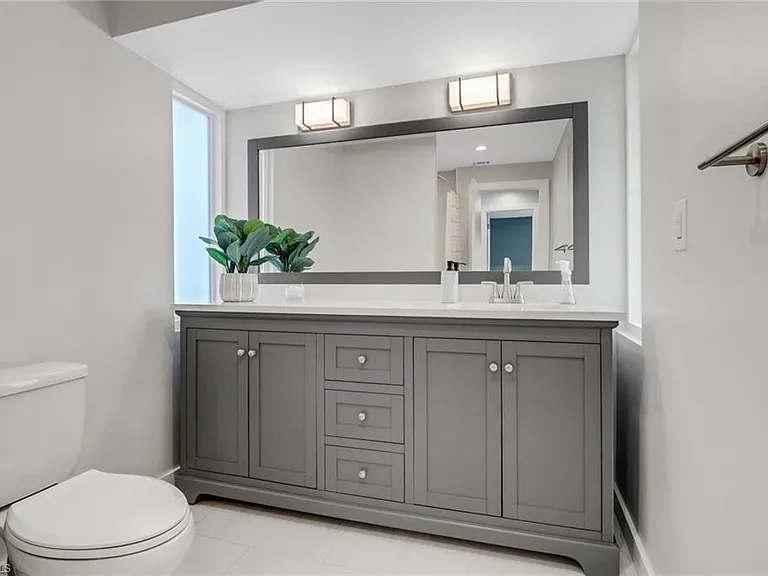 2680 Longboat Dr — Photo 22