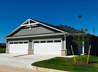 2704 Belmont Cir #2704, Shawnee, OK 74804