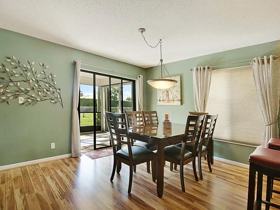 5th image of 10805 Bahama Palm Way APT 102