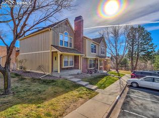 453 Rolling Hills Dr, Colorado Springs, CO 80919