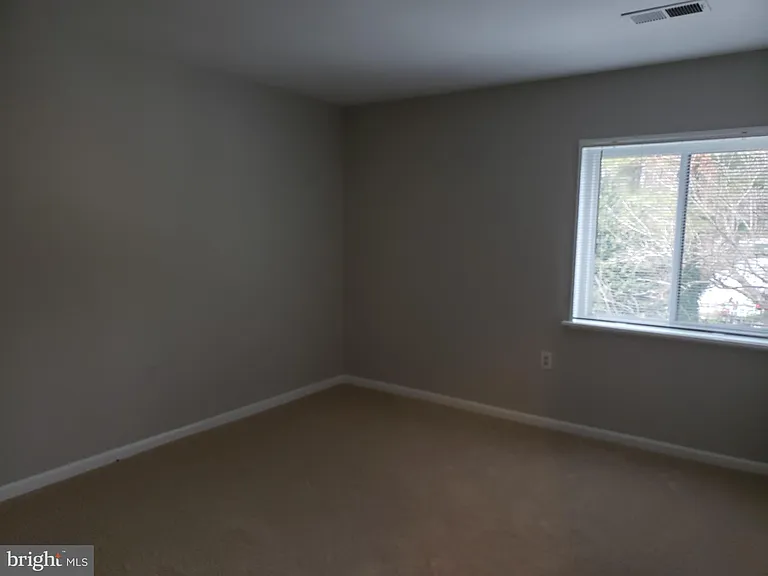 1434 Northgate Sq #22B — Photo 12