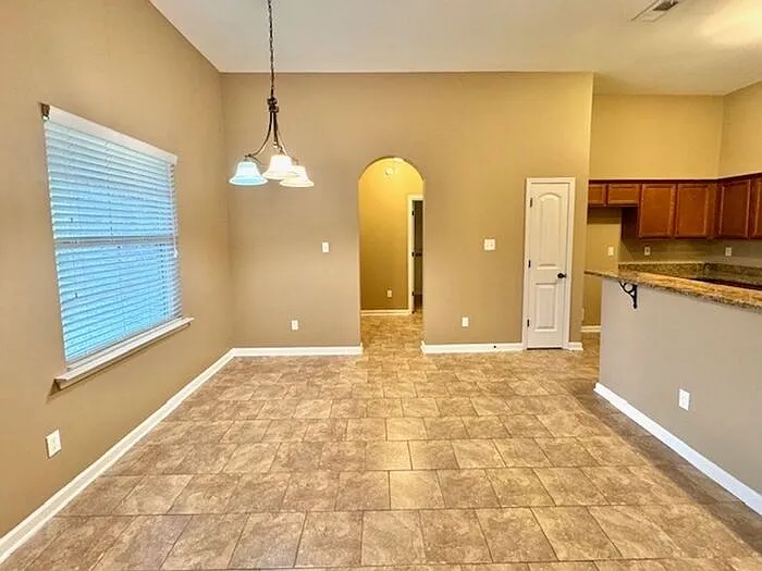 6302 Vera Ln — Photo 5