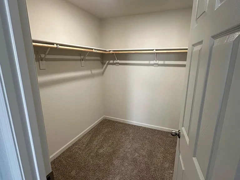 1781 Haines Ave — Photo 12