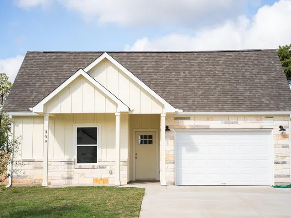 309 String Prairie Way, Smithville, TX 78957