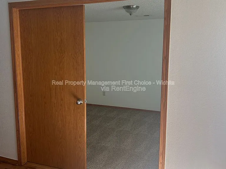 10805 E Funston St — Photo 13