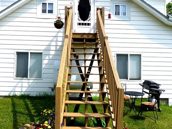 Private entrance