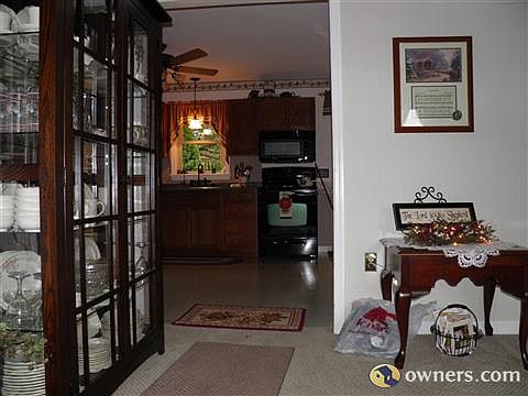 Living room in kitchen