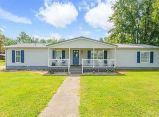 200 J W Bailey Rd, Calhoun, KY 42327