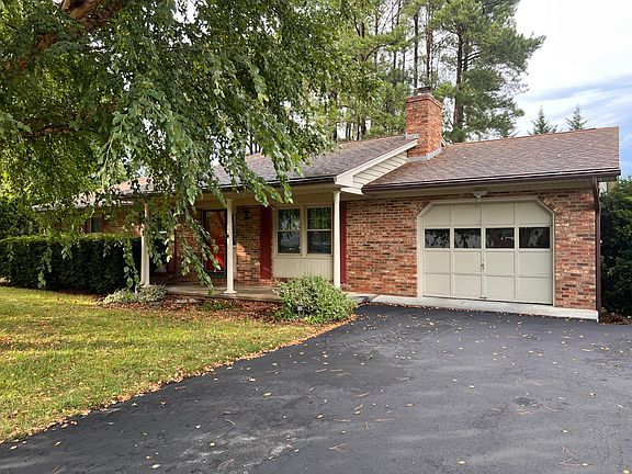 4th image of 125 Buckingham Dr