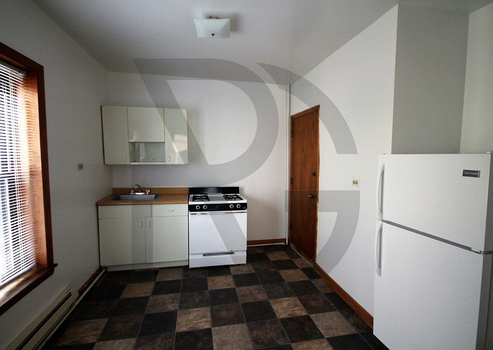 2nd image of 2840 N Orchard St #284224