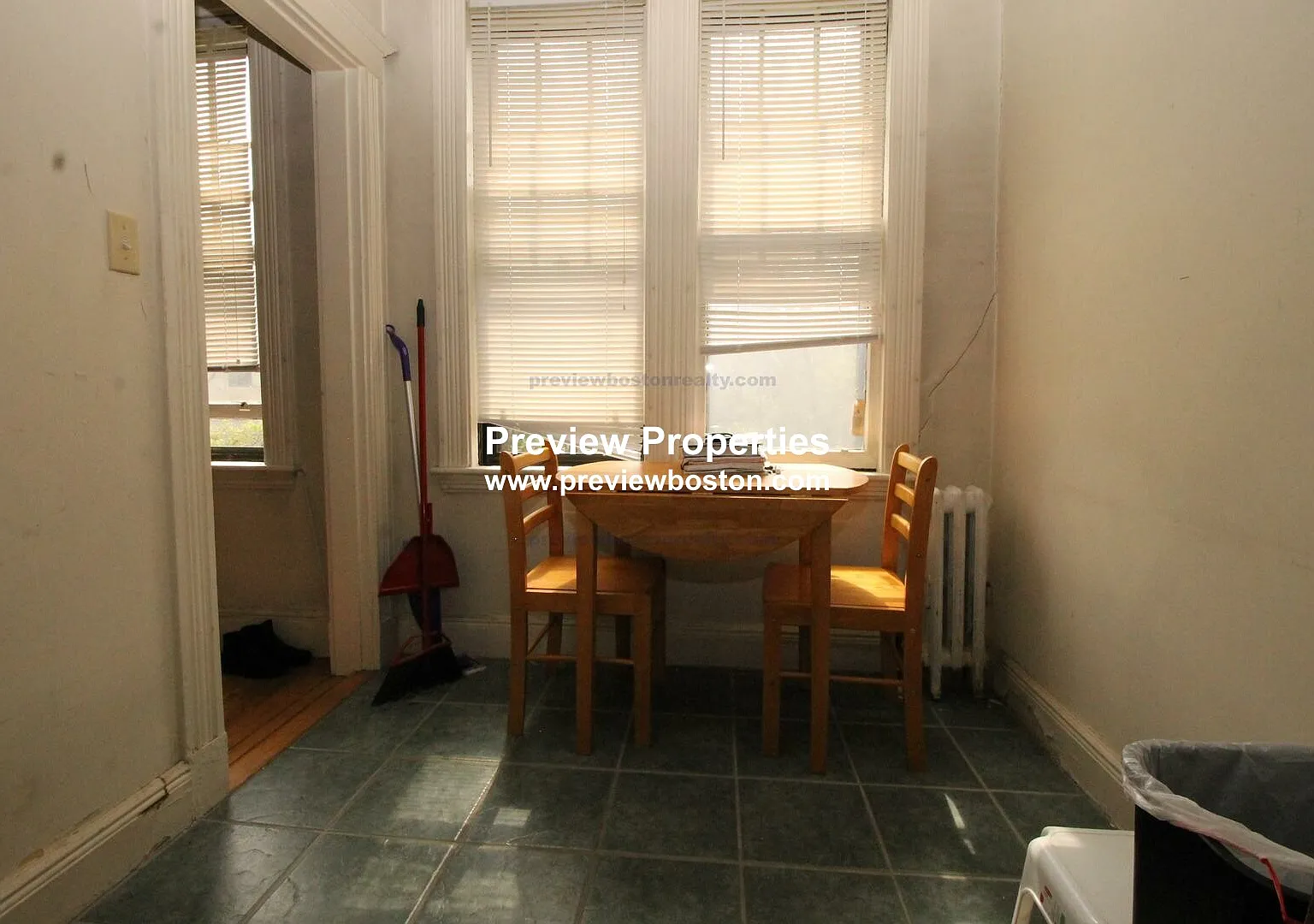 Studio, 400 sqft, $1,950 — Photo 1