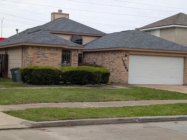 13546 Creek Springs Dr, Houston, TX 77083