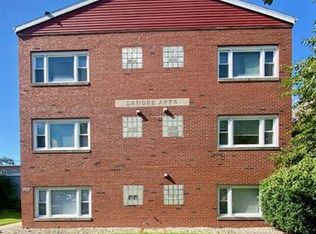 306 W Hill St #11092501, Champaign, IL 61820