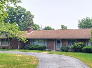 4050 Lancelot Rd, Toledo, OH 43623