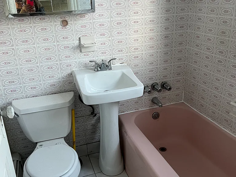 25 Arthur St #2 — Photo 6