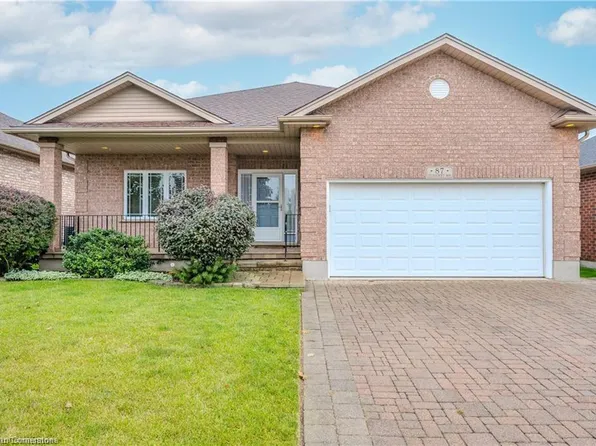 87 Stonecroft Way, Wilmot, ON N3A 4J5