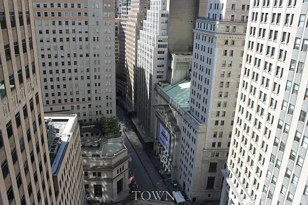 Rented by Town Residential | media 9