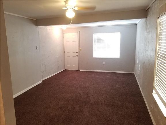 2nd image of 1506 E Linebaugh Ave