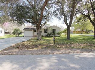 1611 Marilyn St, Rosenberg, TX 77471