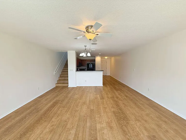 728 Cabernet Pl — Photo 8