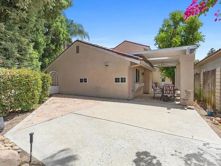 6016 Kings Canyon Dr — Photo 38