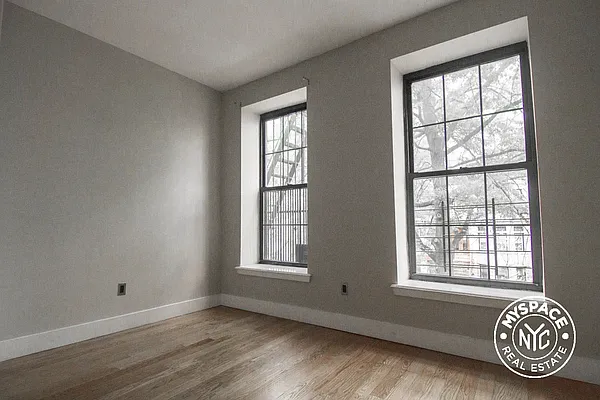 Rented by MySpaceNYC | media 11