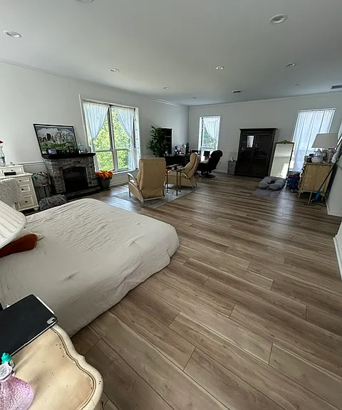 800 Bloomfield Ave #207 — Photo 9