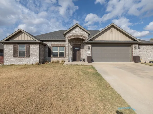 486 E Oxen Ln, West Fork, AR 72774