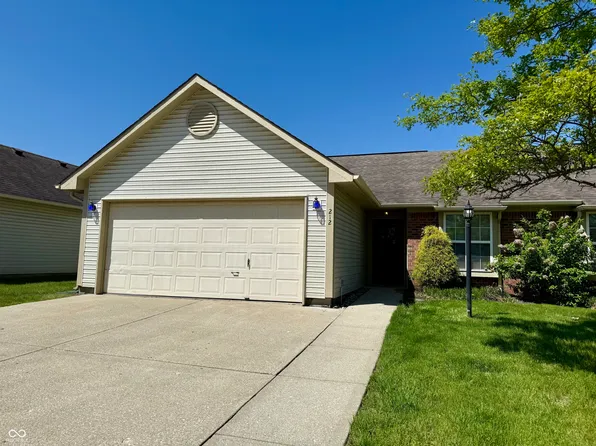 212 Woodberry Dr, Danville, IN 46122