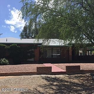 1st image of 915 N Camino Miramonte