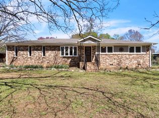 3509 State Park Rd, Greenville, SC 29609