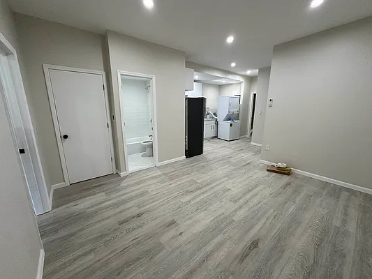 Rented by Corcoran | media 7