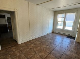 elite611, La Crosse, WI 54603