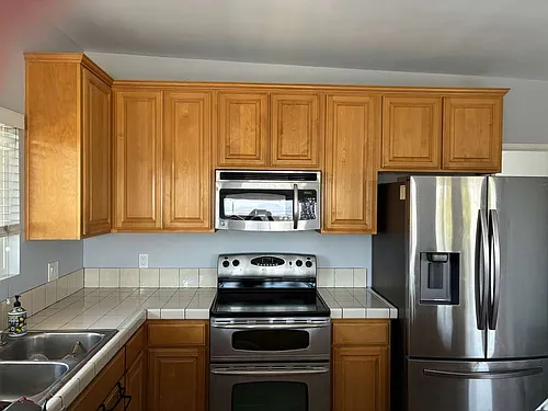 28 N 2nd Ave N Photo 1
