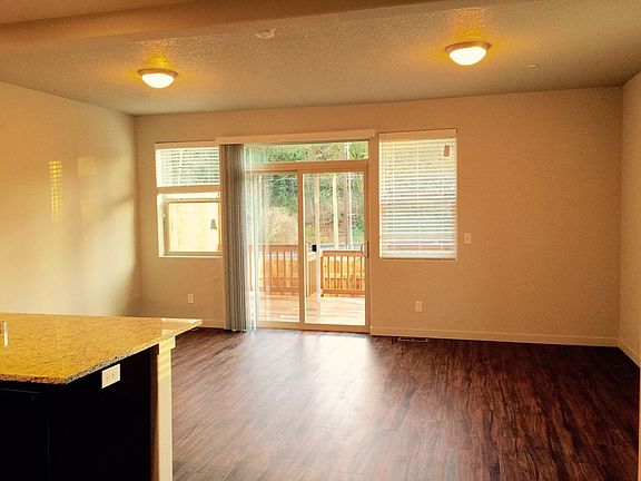 3rd image of 710 NW 7th Ave #798