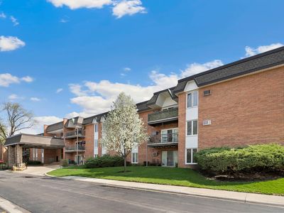 4250 Saratoga Ave APT L214, Downers Grove, IL, 60515
