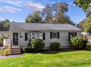 9 Charme Rd, Tewksbury, MA 01876