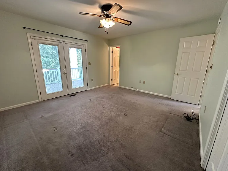 656 Alpine Ln — Photo 9