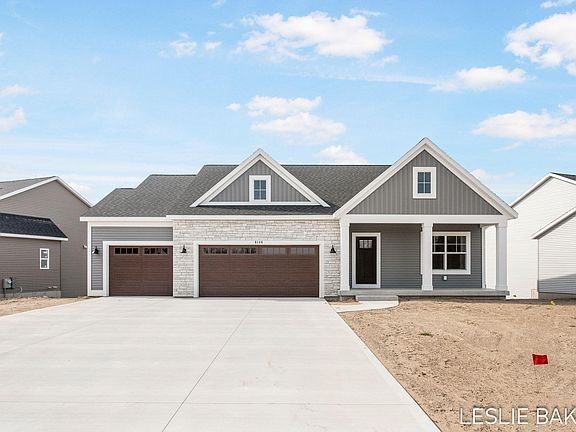 3rd image of 6146 Lake Wind Ave