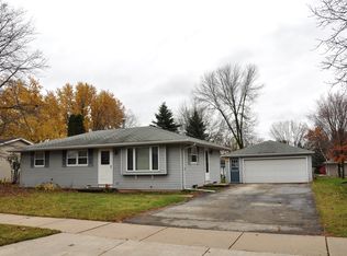 2401 Joan Ct, Kaukauna, WI 54130