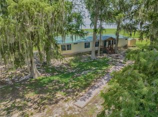 9 Windy Point Rd, Lake Placid, FL 33852