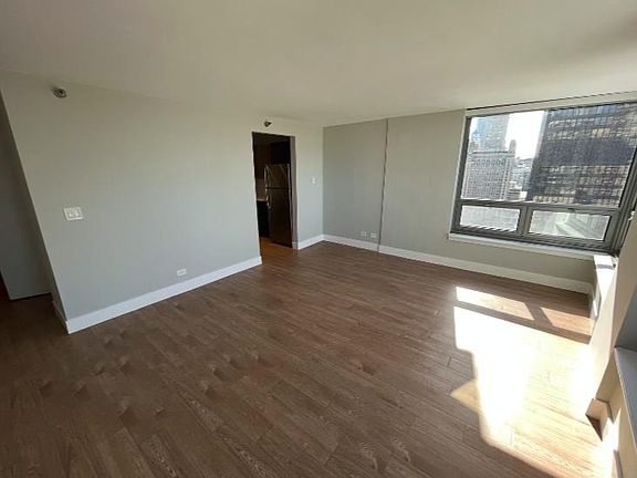 3rd image of 442 N Wabash Ave #2703