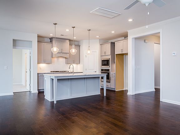 4th image of 1211 Morristown Cir